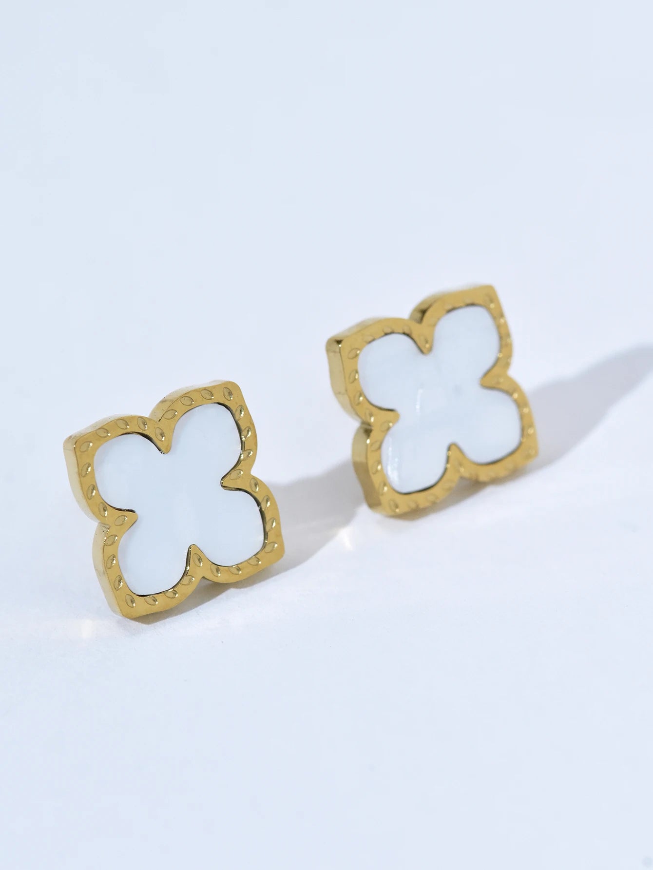 EARRINGS CLOVER STYLE