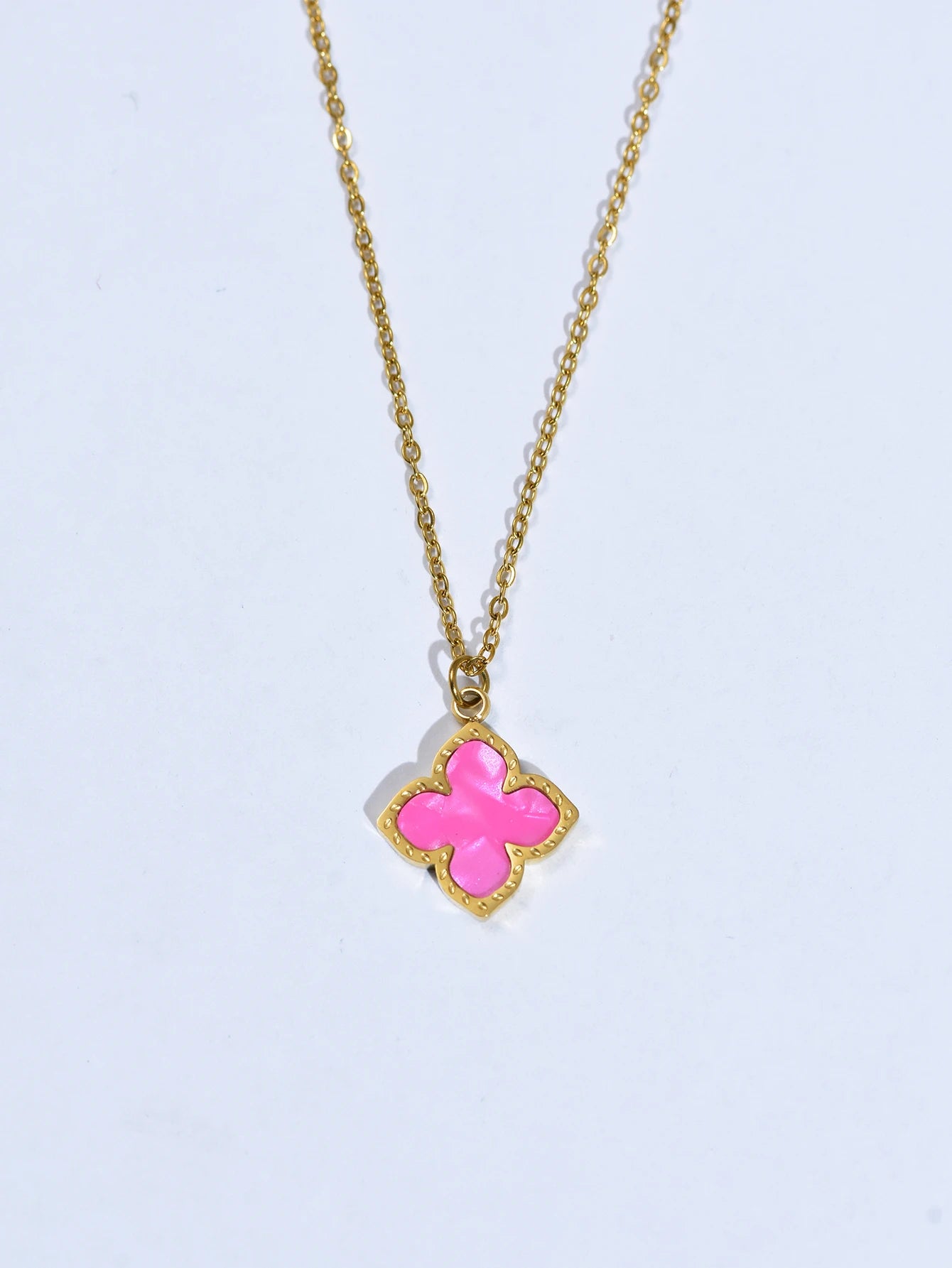 NECKLACE CLOVER STYLE